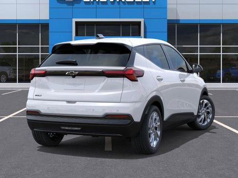 New 2027 Chevrolet Bolt LT w/ Comfort Package image 4