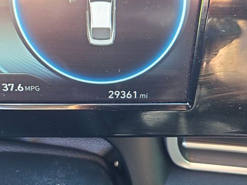 Used 2021 Hyundai Elantra SEL w/ Convenience Package FWD image 6
