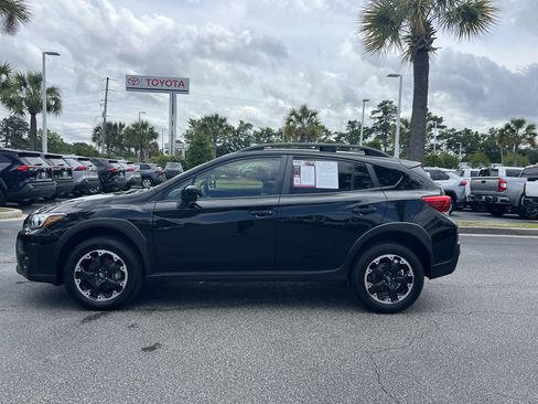 Used 2023 Subaru Crosstrek 2.0i Premium AWD/4WD image 7