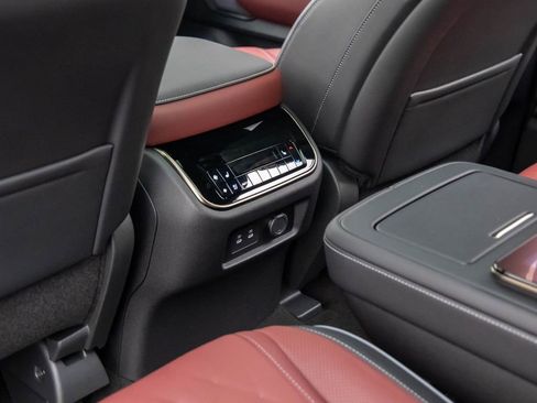 New 2026 INFINITI QX80 Autograph w/ Premium Cargo Package image 15