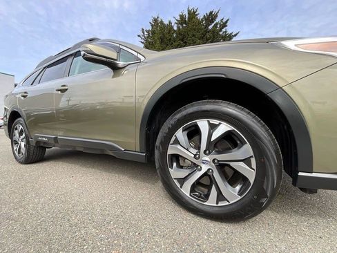 Certified 2022 Subaru Outback Limited AWD/4WD image 11