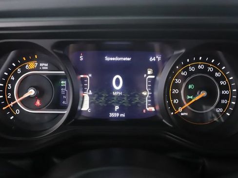 Used 2024 Jeep Wrangler Unlimited Rubicon 392 AWD/4WD image 21