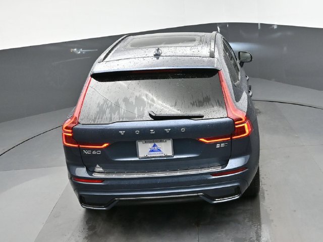 New 2027 Volvo XC60 B5 Plus AWD/4WD image 48