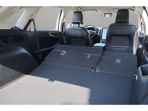 Used 2022 Ford Edge Titanium w/ Equipment Group 301A AWD/4WD image 15