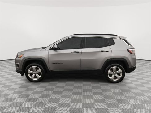 Used 2018 Jeep Compass Latitude w/ Popular Equipment Group image 21