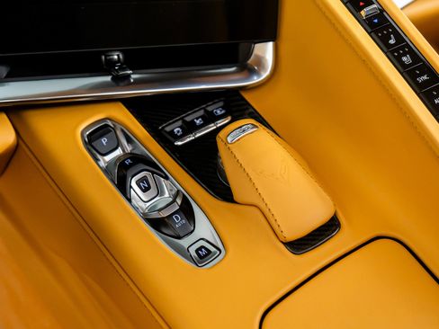 Used 2020 Chevrolet Corvette Stingray Premium Cpe w/ 3LT Preferred Equipment Group RWD image 38
