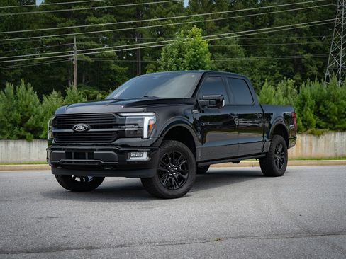 Used 2025 Ford F150 Platinum w/ Equipment Group 702A High AWD/4WD image 3
