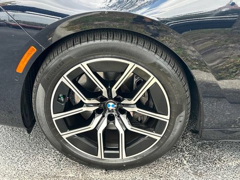 Used 2025 BMW 740i RWD image 52
