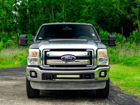 Used 2011 Ford F250 Lariat w/ Lariat Interior Pkg AWD/4WD image 5