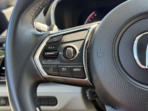 Certified 2025 Acura MDX SH-AWD w/ Technology Package image 32