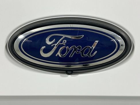 Certified 2024 Ford Ranger XLT w/ Technology Package AWD/4WD image 18