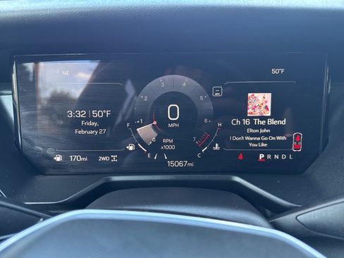 Certified 2025 GMC Acadia Elevation image 32