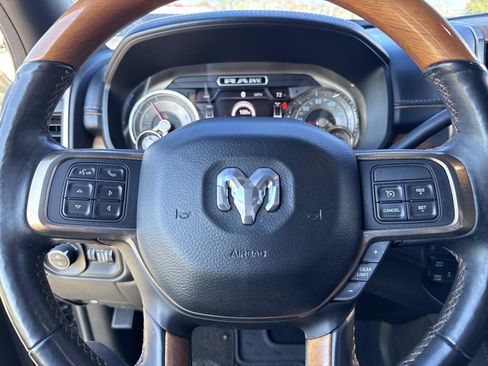 Used 2020 RAM 3500 Limited image 31