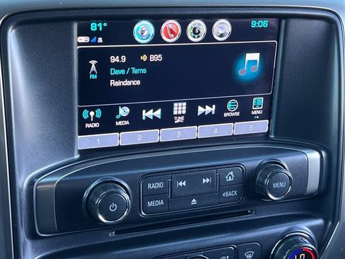 Used 2018 Chevrolet Silverado 1500 LT w/ All Star Edition AWD/4WD image 21