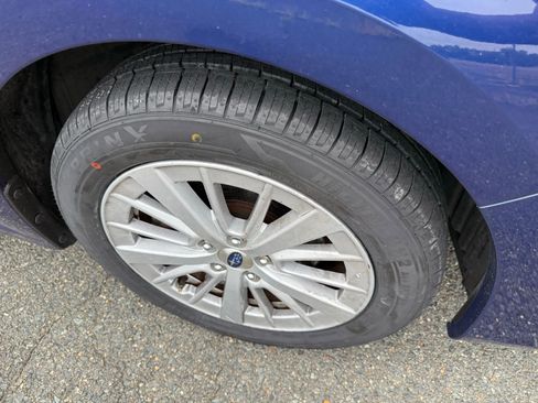 Used 2018 Subaru Impreza 2.0i Premium image 33