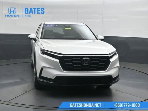 Certified 2025 Honda CR-V LX image 5