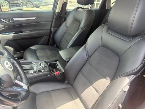 Used 2017 MAZDA CX-5 Touring w/ Preferred Equipment Package AWD/4WD image 14