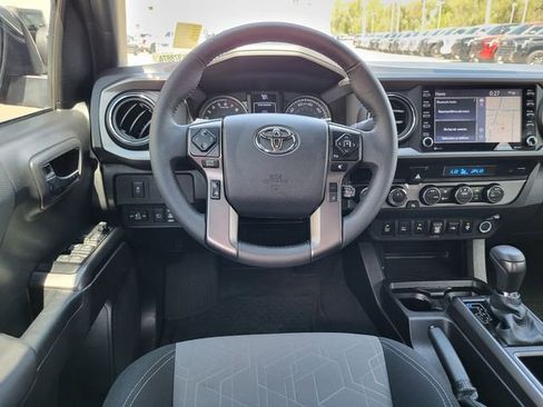 Used 2023 Toyota Tacoma TRD Off-Road w/ Technology Package AWD/4WD image 24