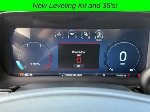 Used 2025 Ford F250 Lariat w/ Black Appearance Package AWD/4WD image 40