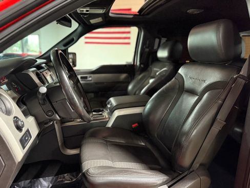 Used 2012 Ford F150 Raptor w/ Raptor Luxury Pkg image 13