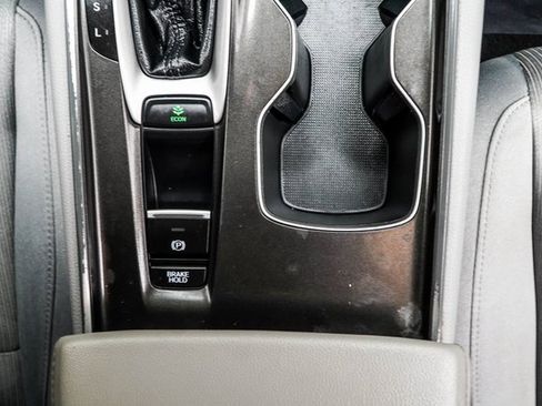 Used 2020 Honda Accord EX image 20