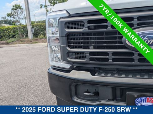 Certified 2025 Ford F250 XL AWD/4WD image 10