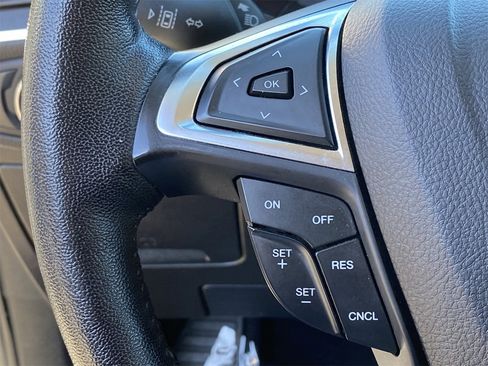 Used 2023 Ford Edge Titanium image 30