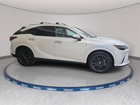 Used 2025 Lexus RX 350h image 4