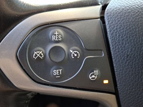 Used 2020 Chevrolet Colorado Z71 w/ Z71 Midnight Edition image 23