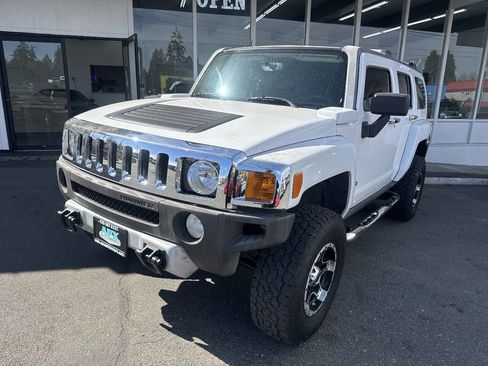 Used 2008 HUMMER H3 image 1
