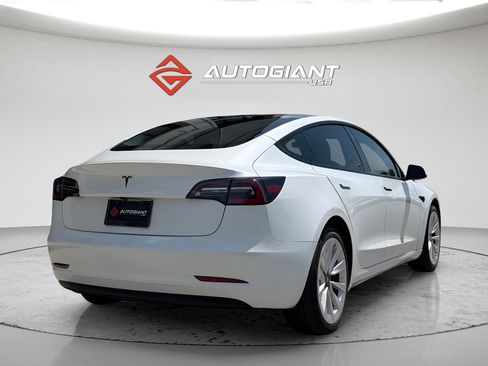 Used 2023 Tesla Model 3 Standard Range RWD image 11