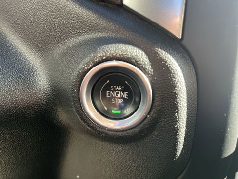 Certified 2019 Chevrolet Silverado 1500 LT w/ All-Star Edition image 17