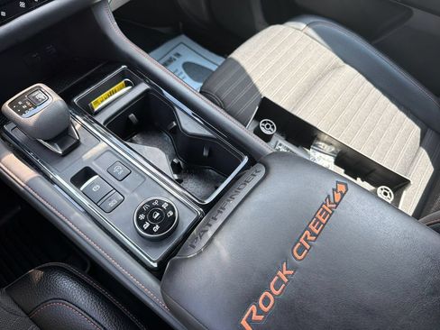 Used 2025 Nissan Pathfinder Rock Creek AWD/4WD image 24