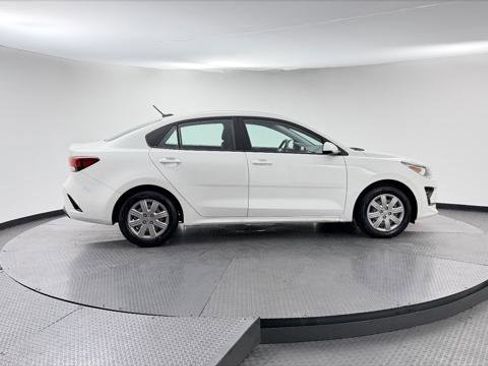 Used 2023 Kia Rio S image 9