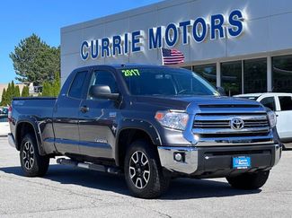 Used 2017 Toyota Tundra SR5 w/ TRD Off Road Package AWD/4WD video 1