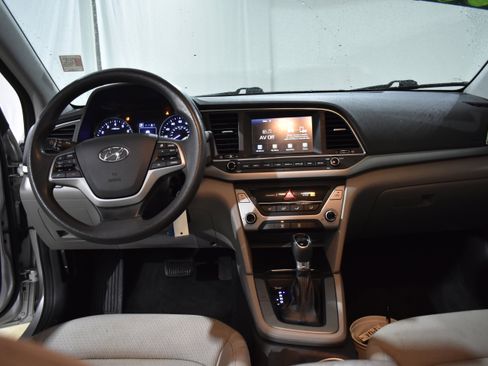 Used 2018 Hyundai Elantra SEL image 30