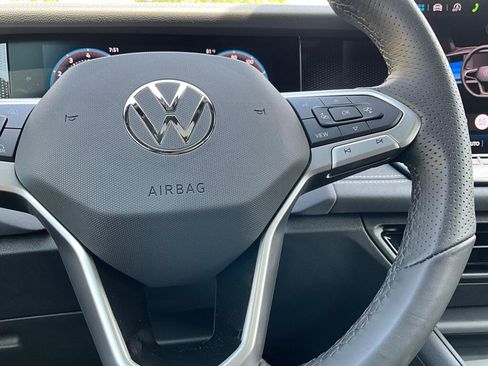 New 2026 Volkswagen Tiguan SE R-Line AWD/4WD image 22