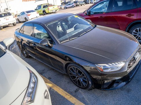 Used 2021 Audi S4 Premium Plus w/ Premium Plus Package image 7