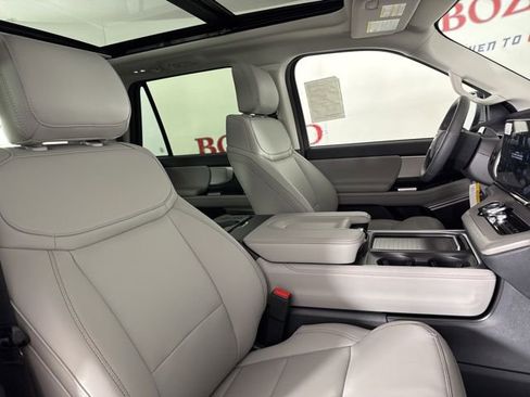 New 2025 Ford Expedition Max Active image 19