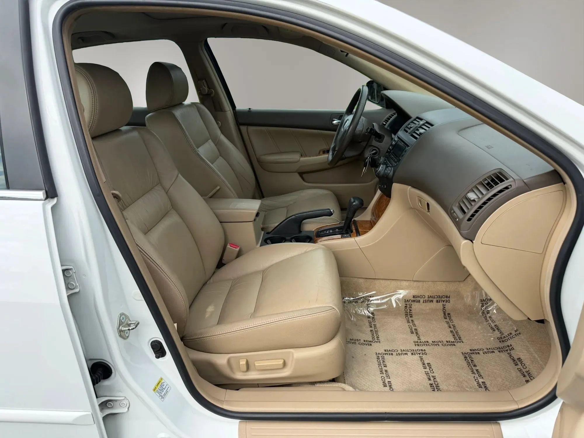 Used 2004 Honda Accord EX image 41