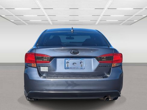 Used 2017 Subaru Impreza 2.0i Premium image 4