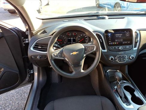 Used 2024 Chevrolet Malibu LT image 15