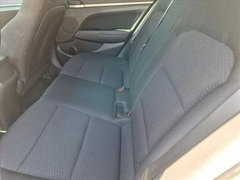Used 2020 Hyundai Elantra SEL w/ Cargo Package (C1) FWD image 17