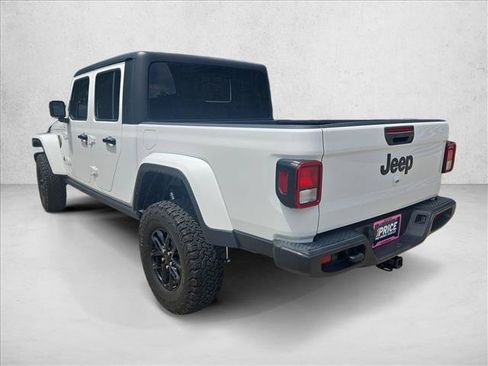 Used 2022 Jeep Gladiator Sport AWD/4WD image 8