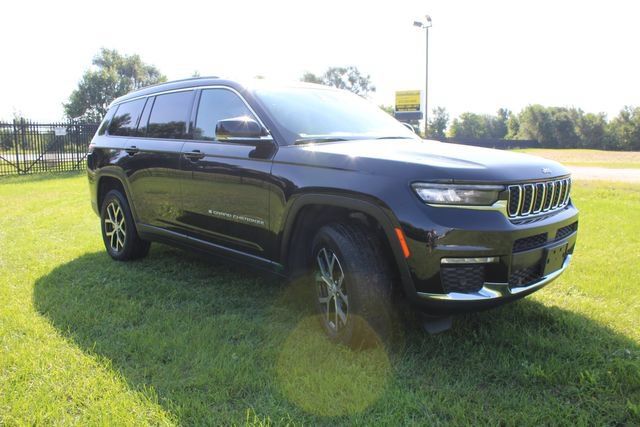 Used 2024 Jeep Grand Cherokee L Limited w/ Luxury Tech Group II AWD/4WD image 5