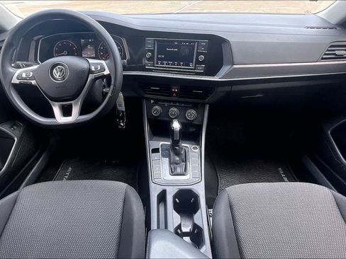 Used 2019 Volkswagen Jetta S w/ Driver Assistance Package FWD image 9