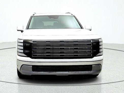 Used 2026 Hyundai Palisade Limited AWD/4WD image 2