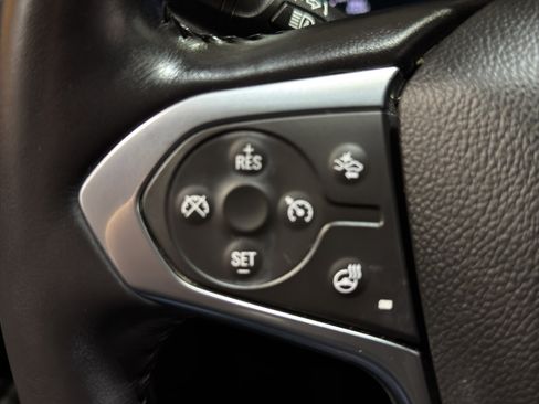 Used 2022 Chevrolet Traverse RS w/ LPO, Floor Liner Package image 26