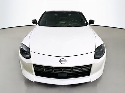Used 2024 Nissan Z Performance w/ Floor Mat Package image 2