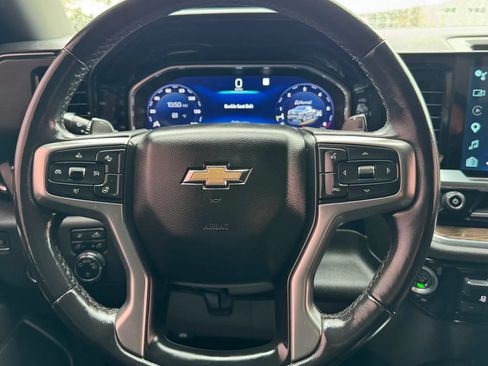 Used 2023 Chevrolet Silverado 1500 LT AWD/4WD image 43